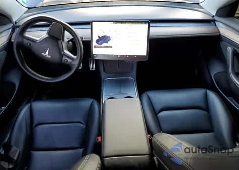 2021 Tesla Model 3 z USA, uszkodzony, nr VIN 5YJ3E1EC7MF059612